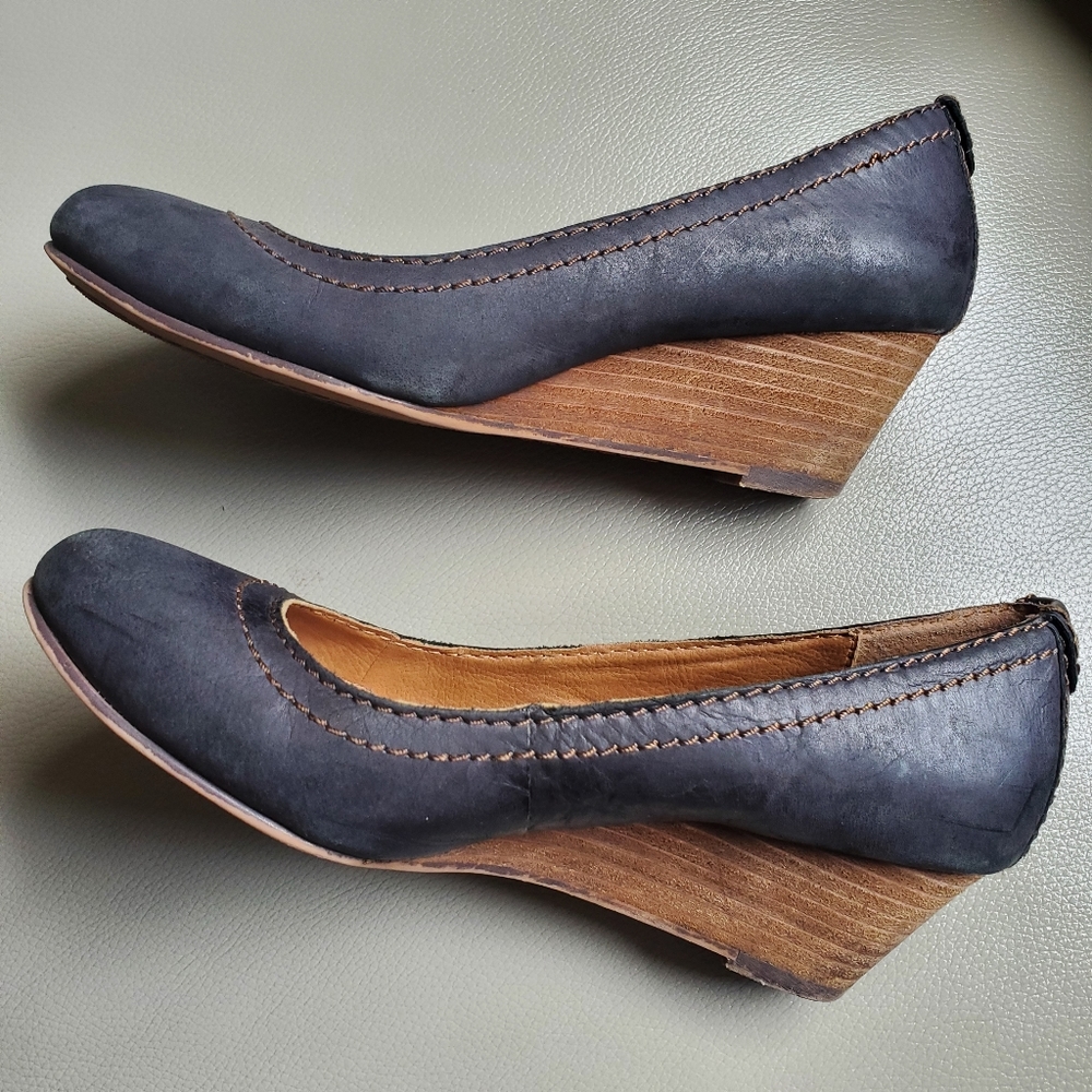 Calvin Klein Genuine Leather Wedge Pumps